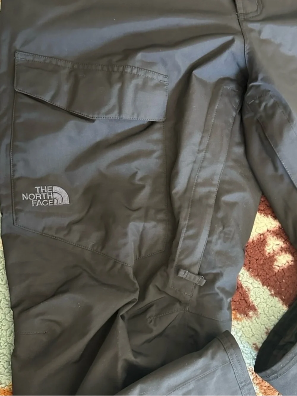 The North Face Men's Black Cargo Snow Pants